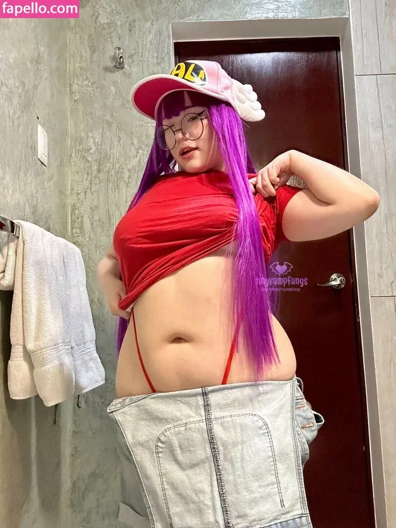 Tinyvampfangs Onlyfans Photo Gallery 