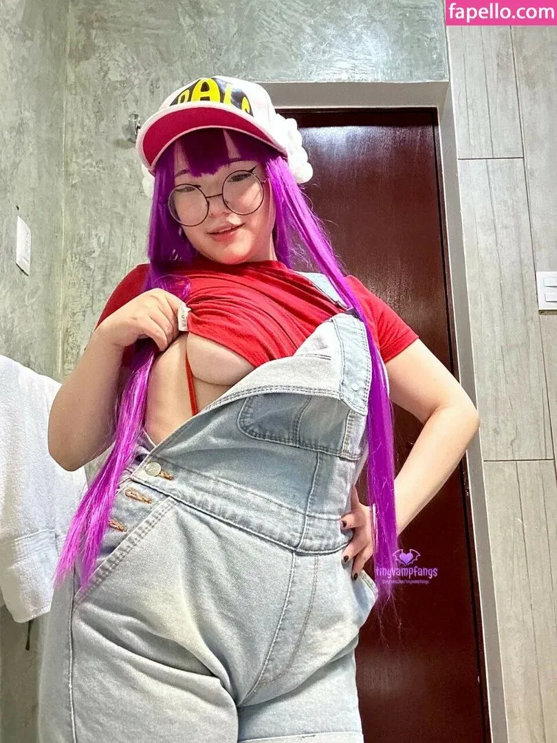 Tinyvampfangs Onlyfans Photo Gallery 