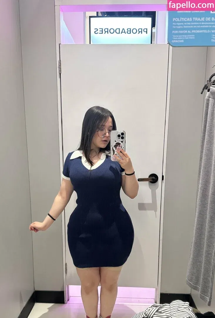 Tinyvampfangs Onlyfans Photo Gallery 