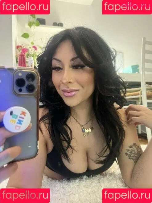 scarlettviv Onlyfans Photo Gallery 