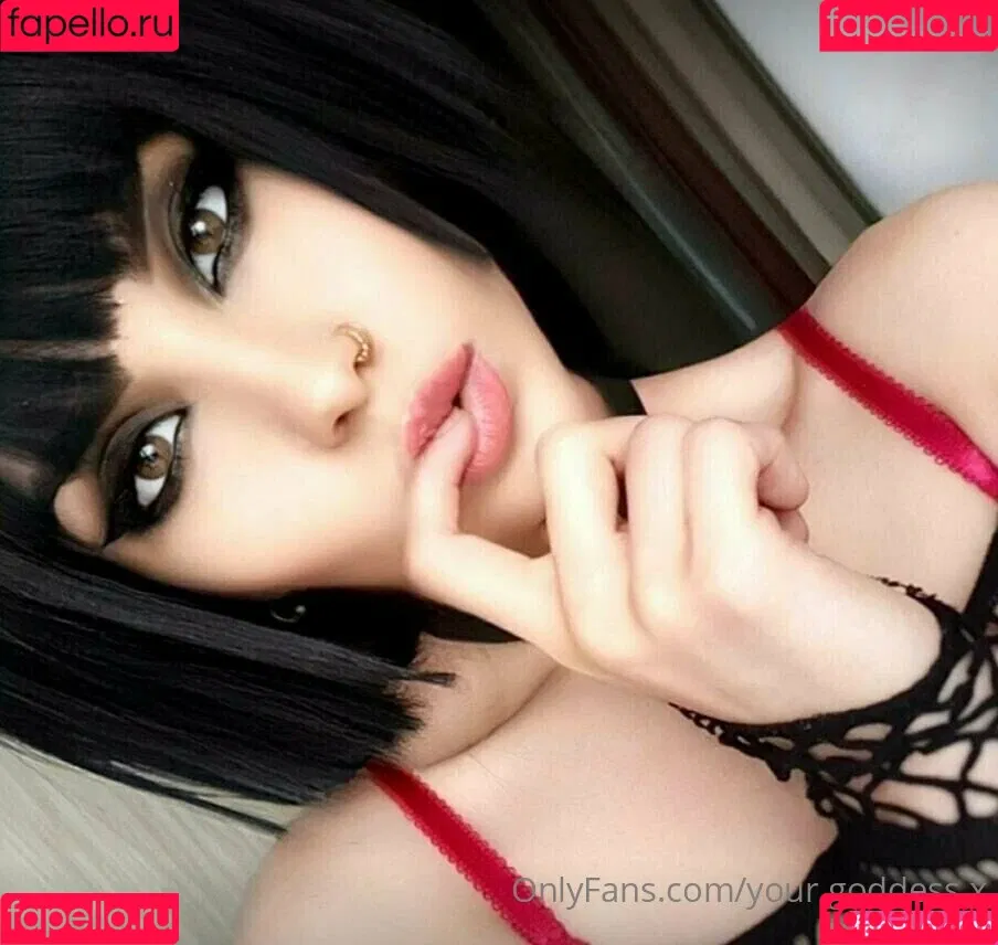 your.goddess.x Onlyfans Photo Gallery 