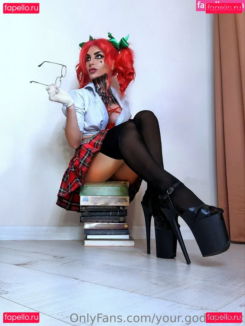 your.goddess.x Onlyfans Photo Gallery 