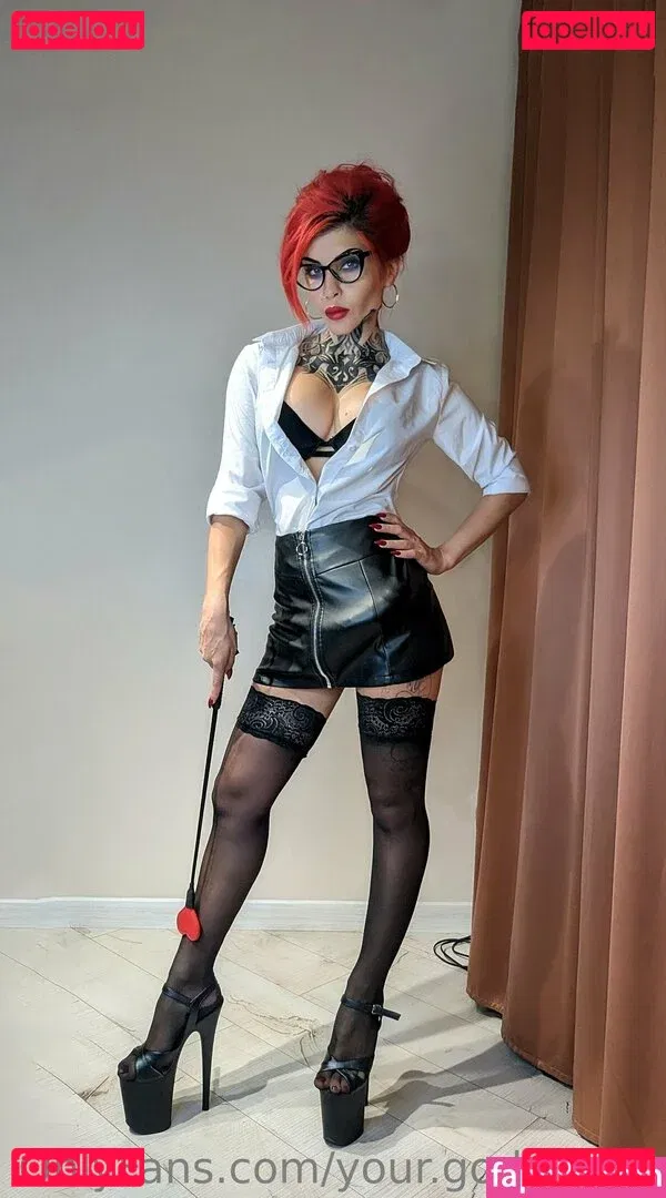 your.goddess.x Onlyfans Photo Gallery 