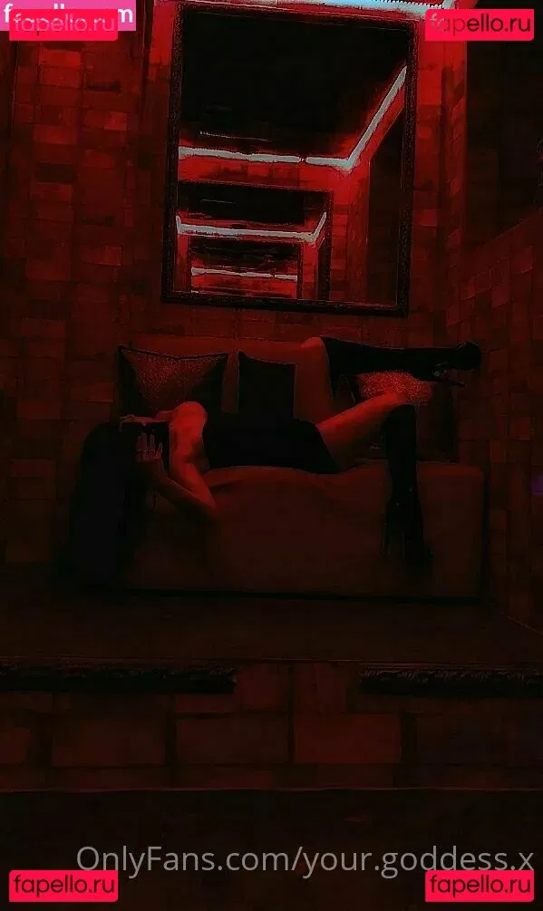 your.goddess.x Onlyfans Photo Gallery 