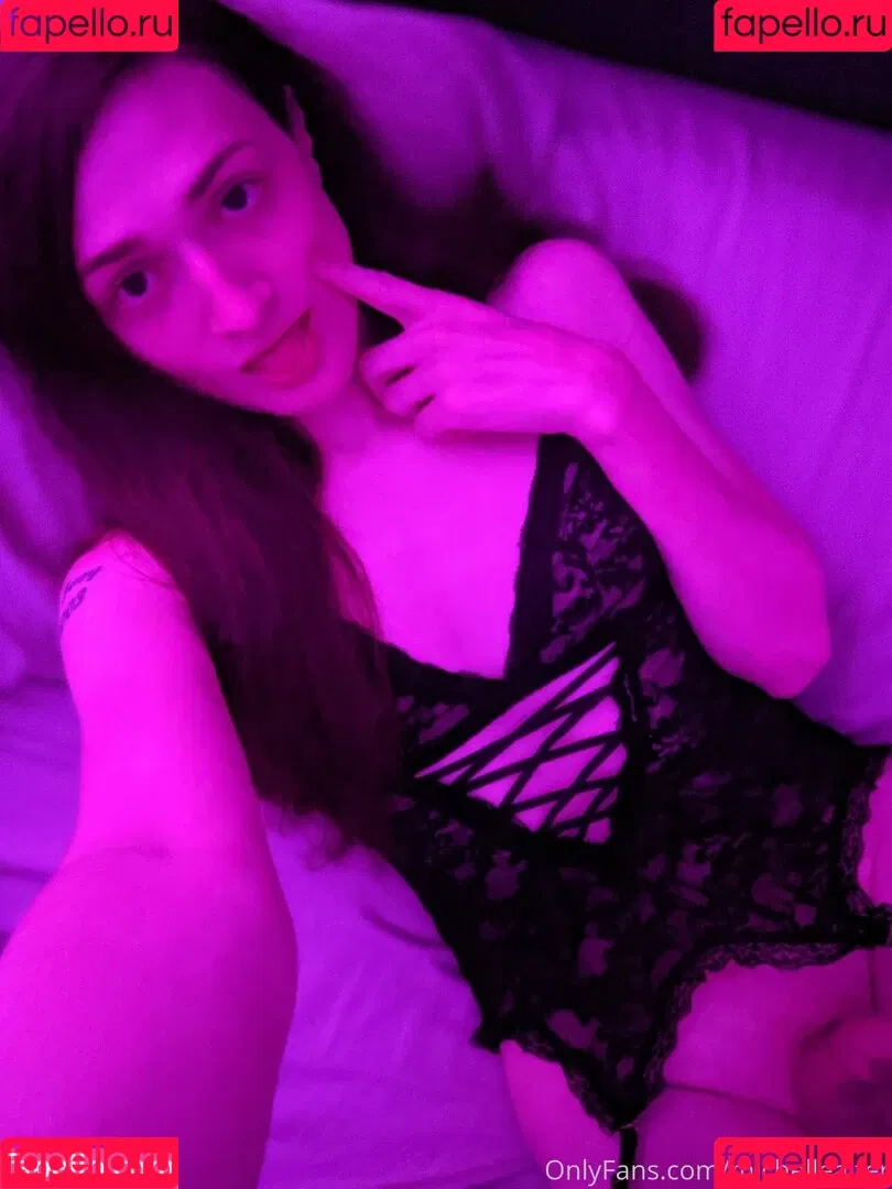 michellealter Onlyfans Photo Gallery 