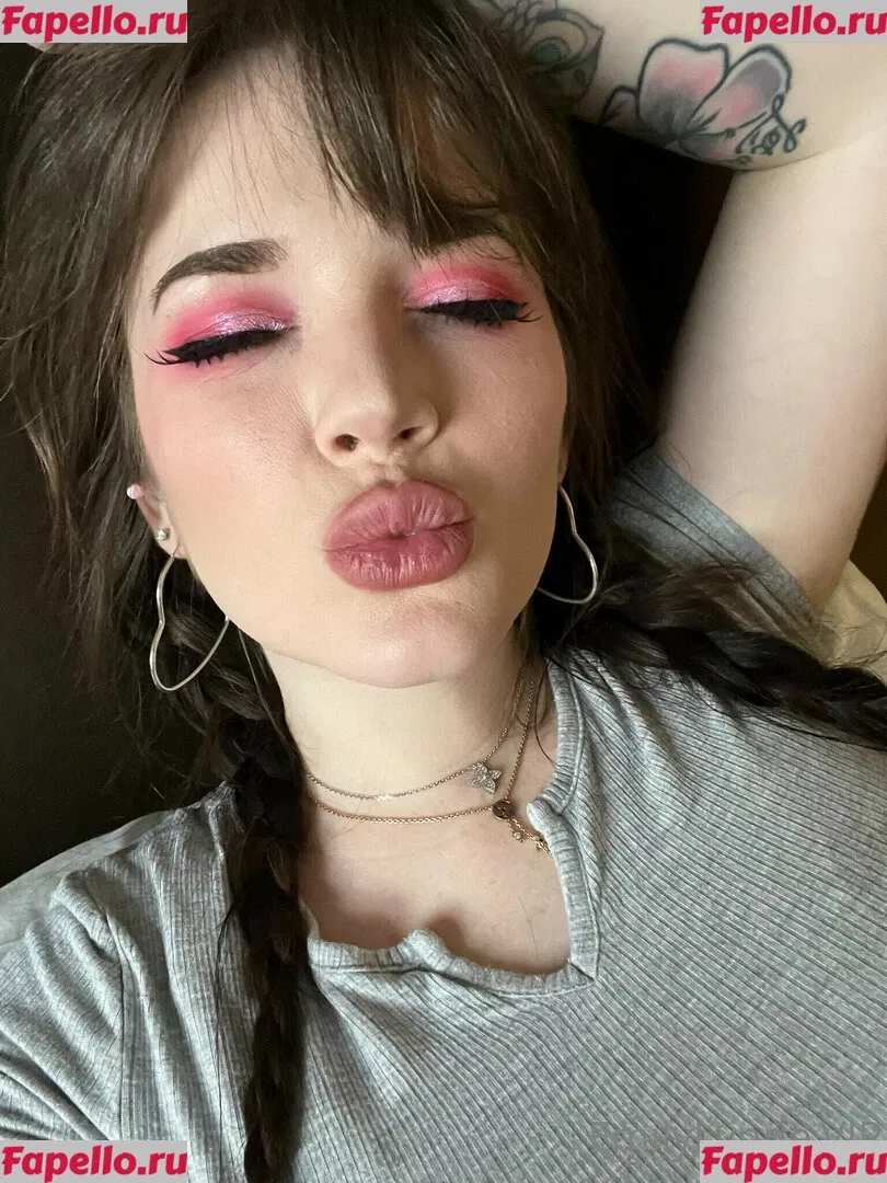Emily Lynne Onlyfans Photo Gallery 