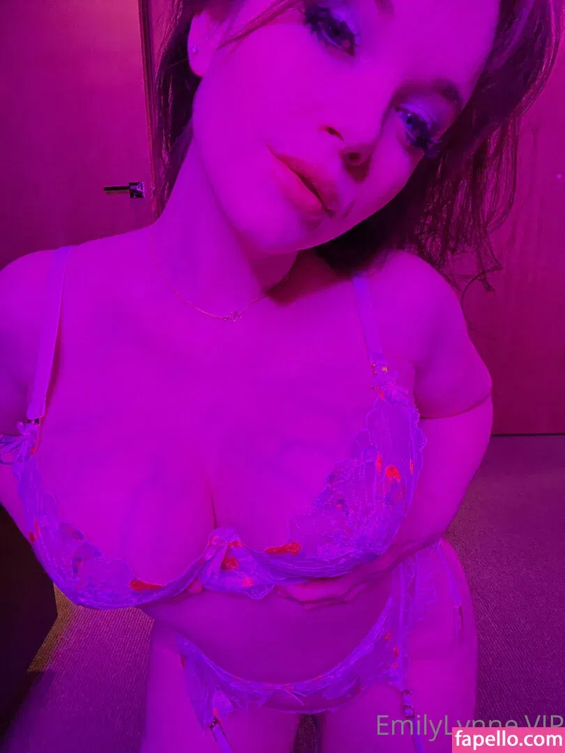 Emily Lynne Onlyfans Photo Gallery 