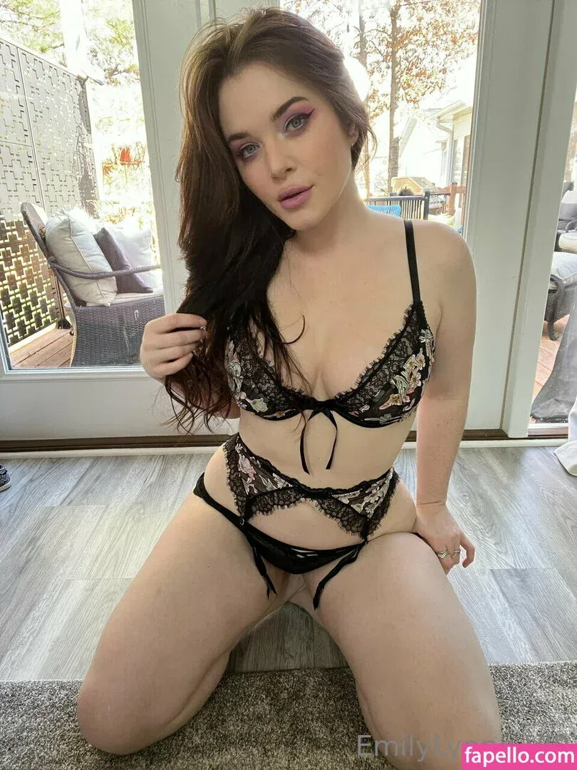 Emily Lynne Onlyfans Photo Gallery 