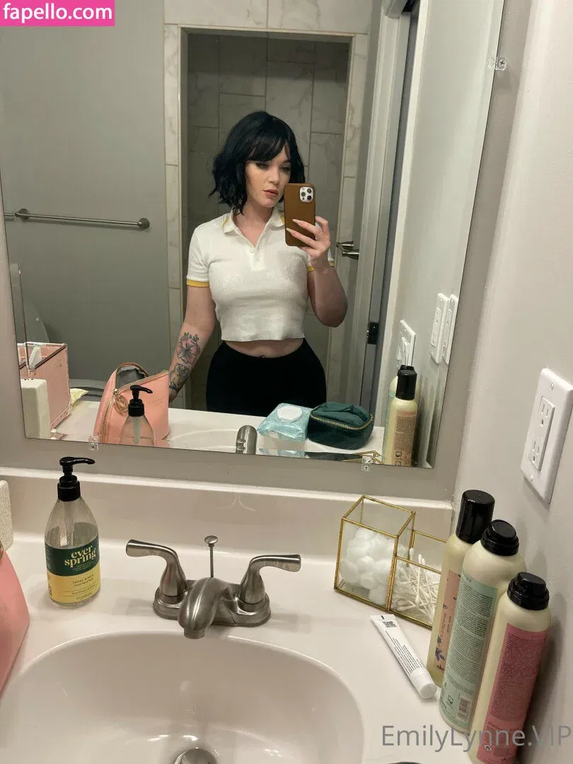 Emily Lynne Onlyfans Photo Gallery 