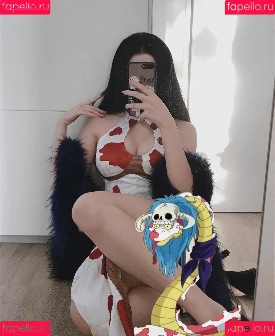 Miruqi Onlyfans Photo Gallery 