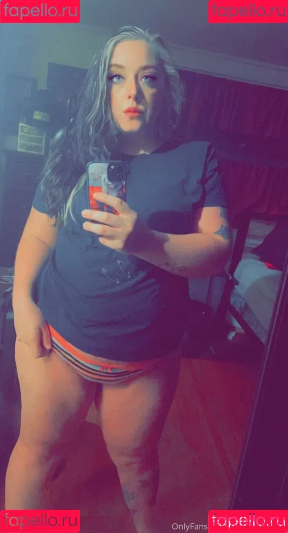 naomirayne90 Onlyfans Photo Gallery 