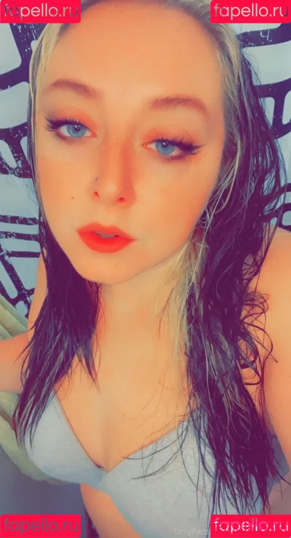 naomirayne90 Onlyfans Photo Gallery 
