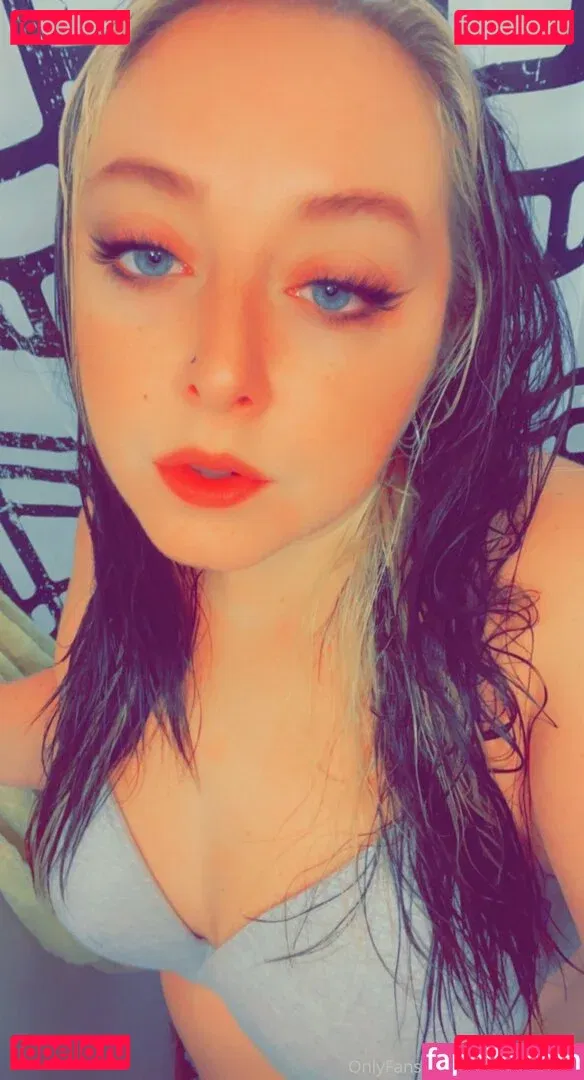 naomirayne90 Onlyfans Photo Gallery 