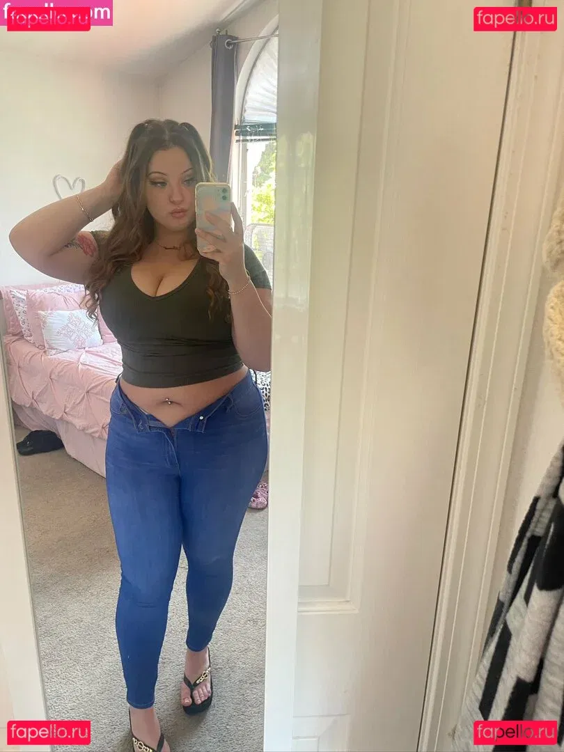 Lilly47 Onlyfans Photo Gallery 