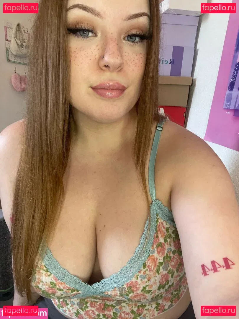 Lilly47 Onlyfans Photo Gallery 