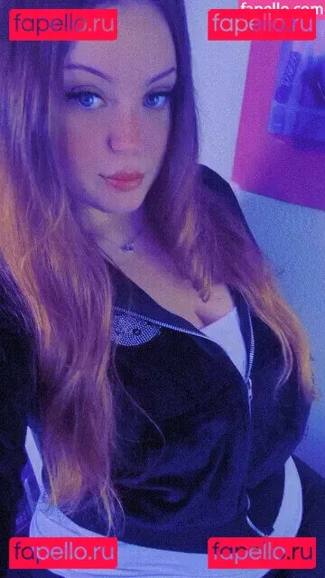 Lilly47 Onlyfans Photo Gallery 