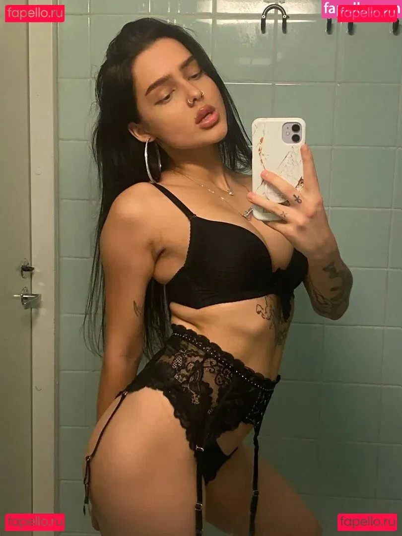 Ilyina Yulyina Onlyfans Photo Gallery 