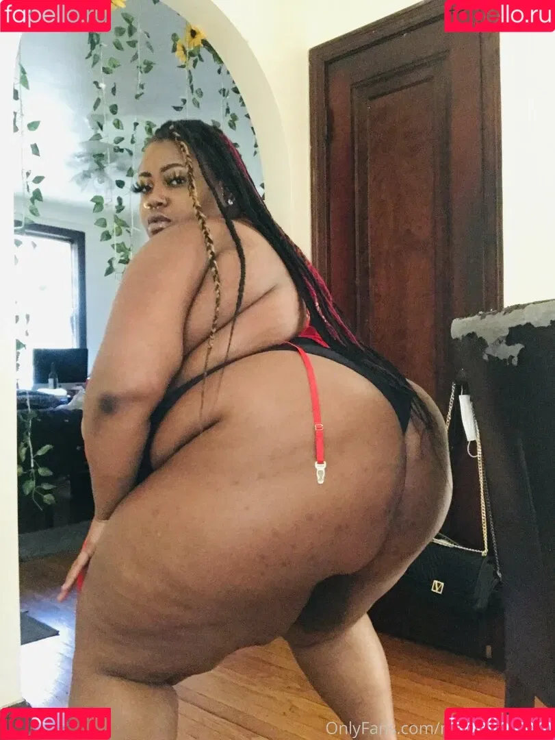 mamamioshye Onlyfans Photo Gallery 