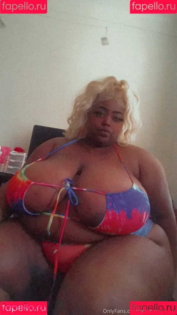 mamamioshye Onlyfans Photo Gallery 
