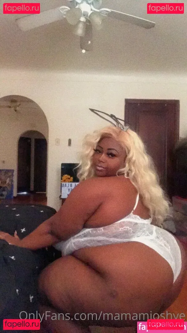 mamamioshye Onlyfans Photo Gallery 