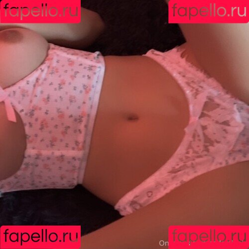 Nelly Sadcutiepie Onlyfans Photo Gallery 