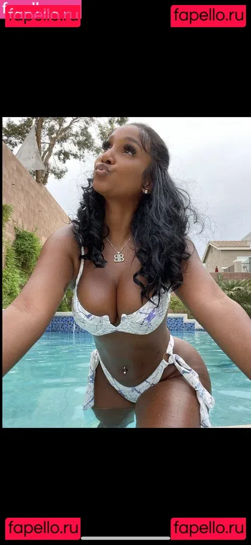 Bernice Burgos Onlyfans Photo Gallery 