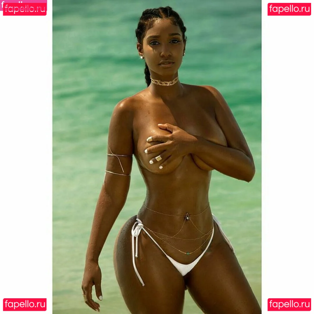Bernice Burgos Onlyfans Photo Gallery 