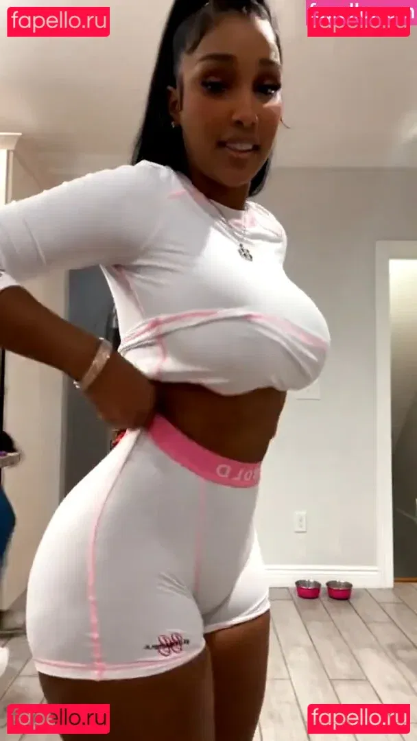 Bernice Burgos Onlyfans Photo Gallery 