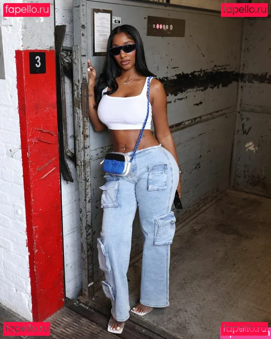 Bernice Burgos Onlyfans Photo Gallery 