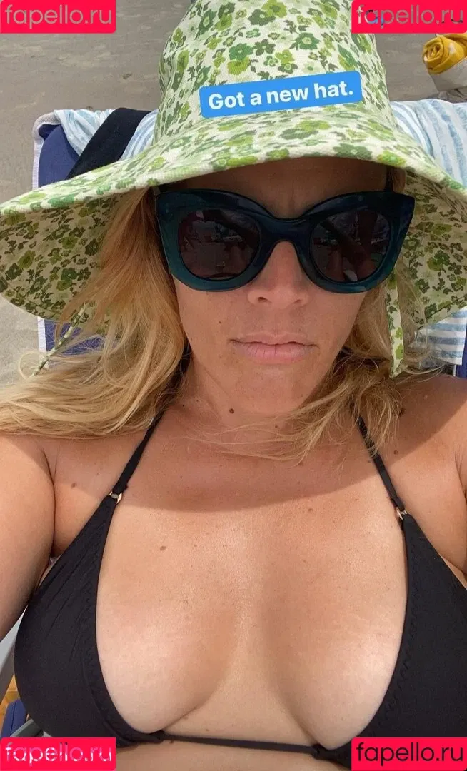 Busy Philipps Onlyfans Photo Gallery 