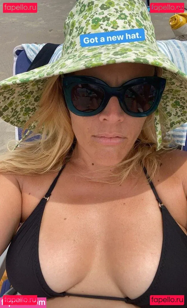 Busy Philipps Onlyfans Photo Gallery 
