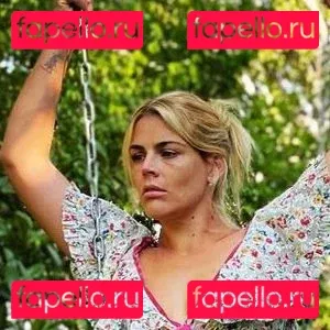 Busy Philipps Onlyfans Photo Gallery 