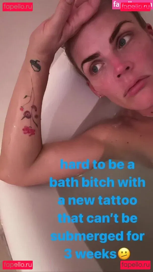 Busy Philipps Onlyfans Photo Gallery 