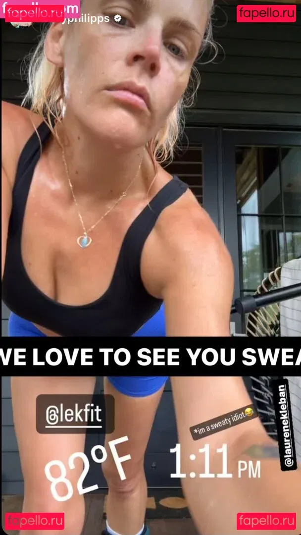 Busy Philipps Onlyfans Photo Gallery 