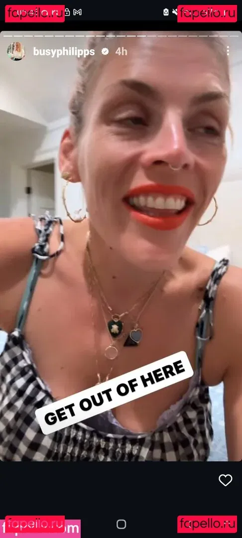 Busy Philipps Onlyfans Photo Gallery 