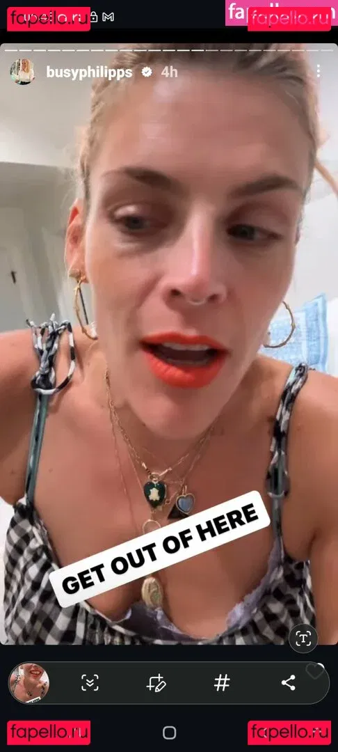 Busy Philipps Onlyfans Photo Gallery 