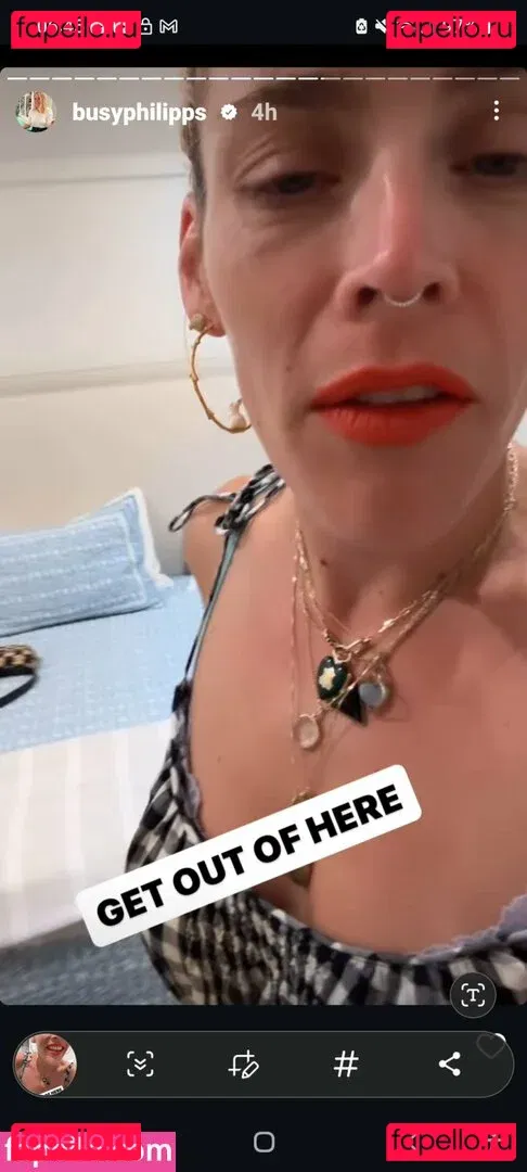 Busy Philipps Onlyfans Photo Gallery 