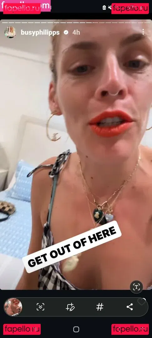 Busy Philipps Onlyfans Photo Gallery 