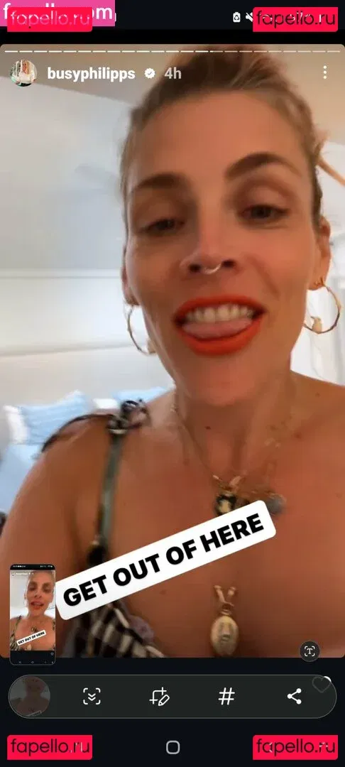 Busy Philipps Onlyfans Photo Gallery 