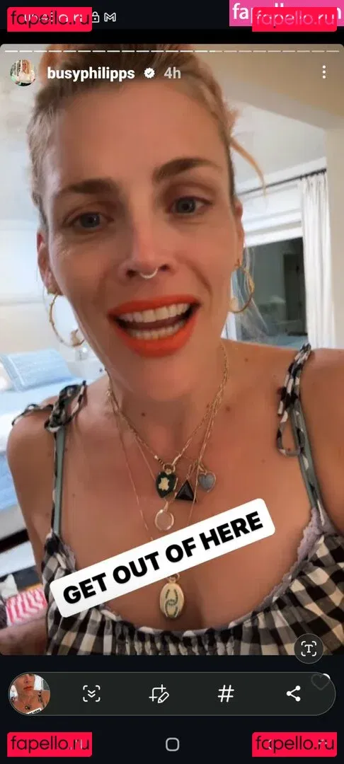 Busy Philipps Onlyfans Photo Gallery 