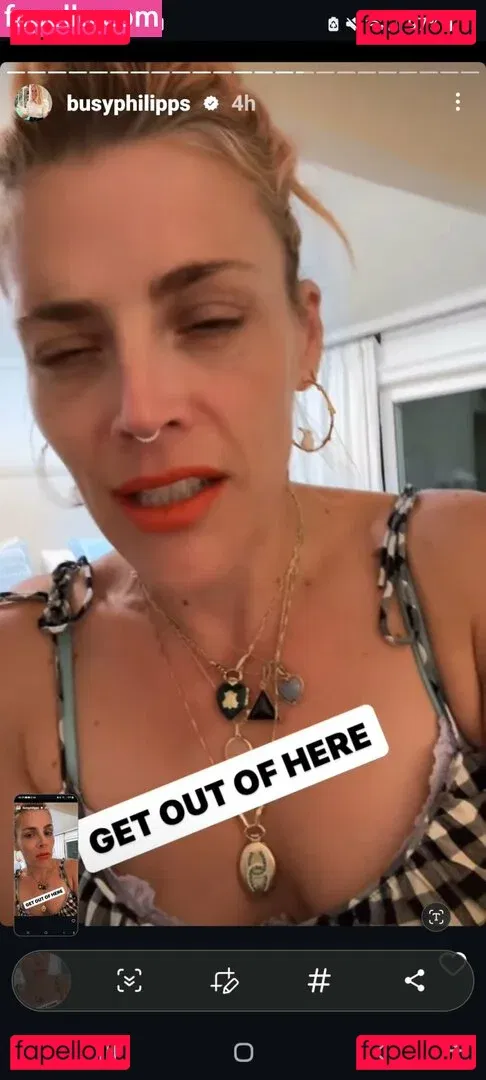 Busy Philipps Onlyfans Photo Gallery 
