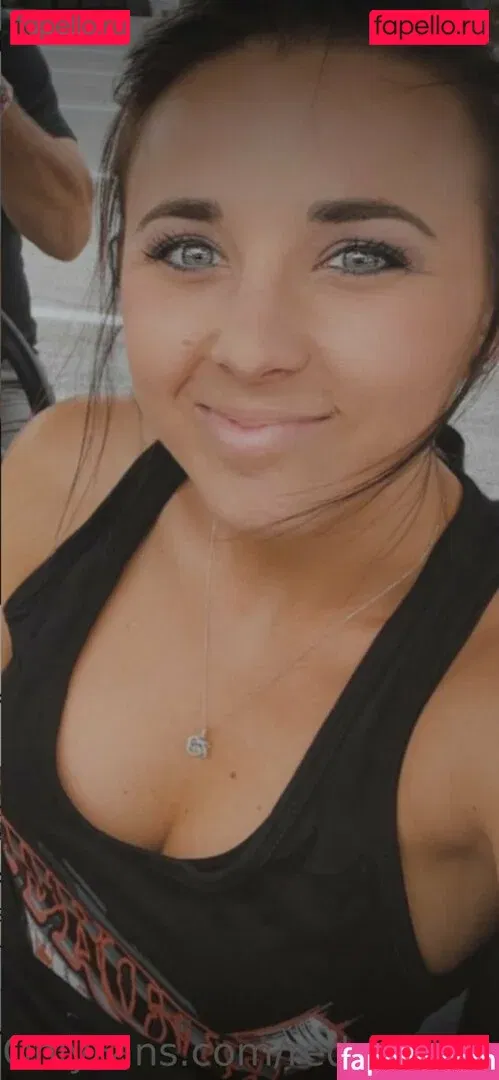 Redrumnealey Onlyfans Photo Gallery 