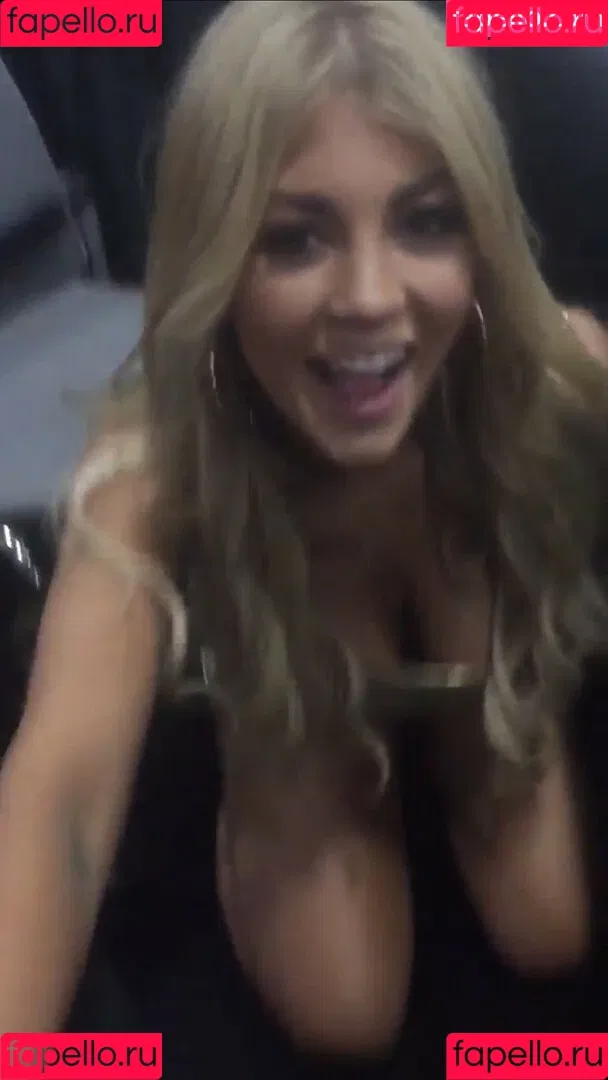 Kayla Kayden Onlyfans Photo Gallery 