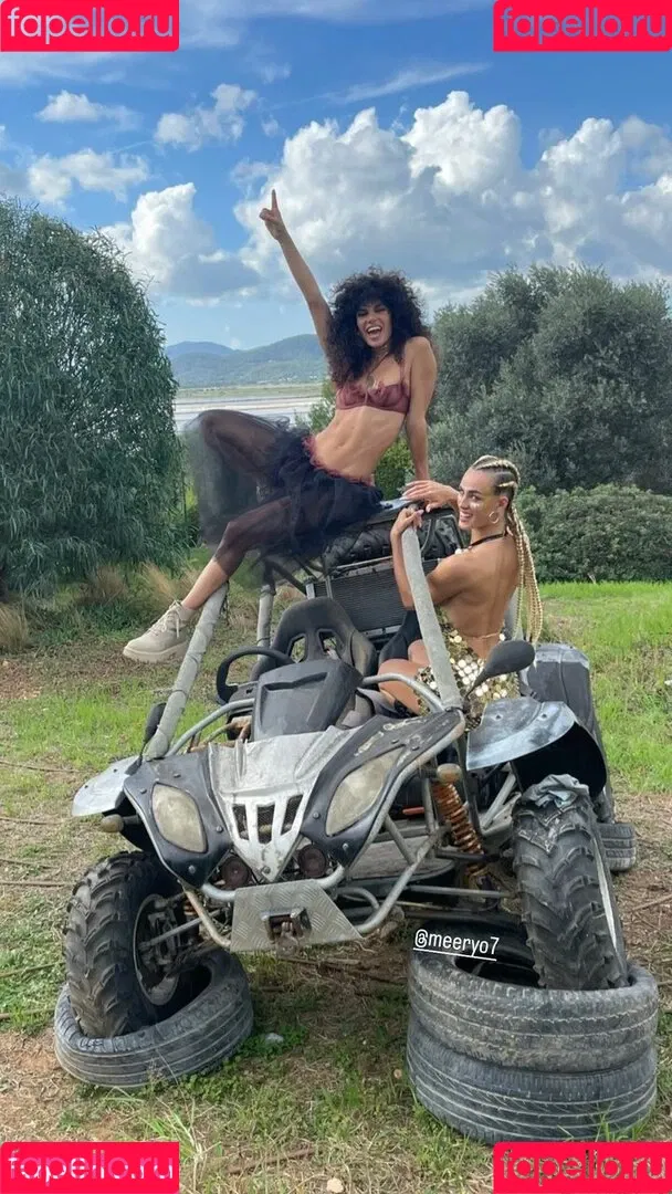 Ariadna Hafez Onlyfans Photo Gallery 
