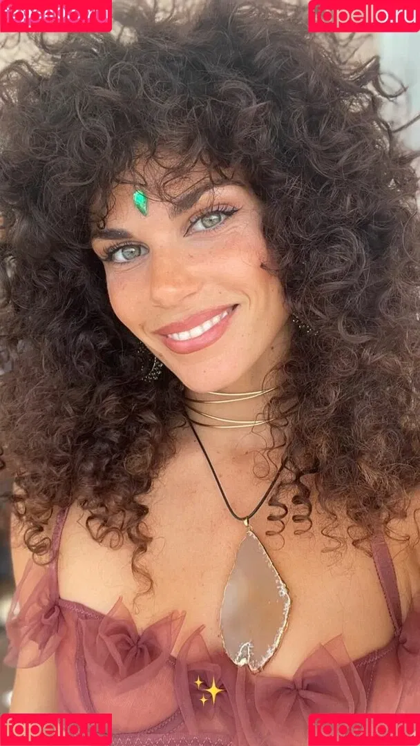 Ariadna Hafez Onlyfans Photo Gallery 