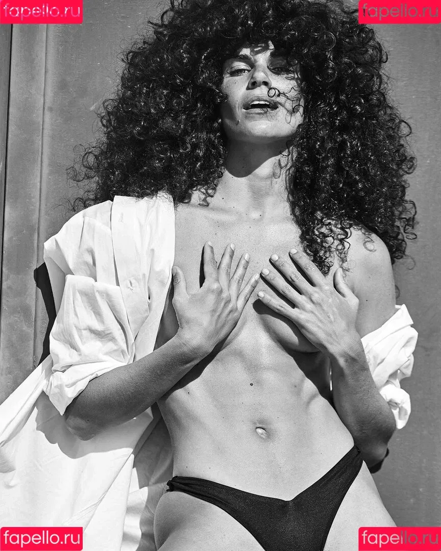 Ariadna Hafez Onlyfans Photo Gallery 