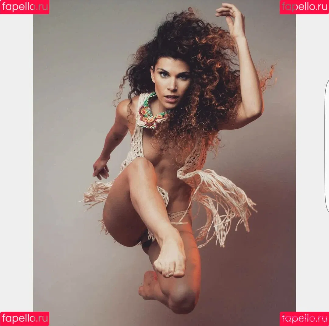 Ariadna Hafez Onlyfans Photo Gallery 