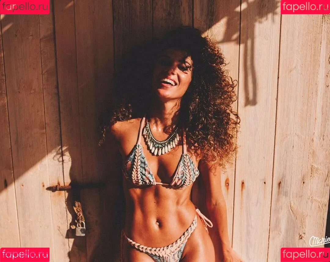 Ariadna Hafez Onlyfans Photo Gallery 
