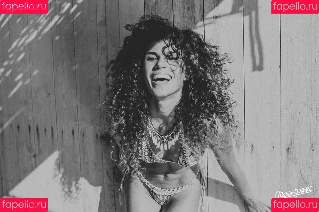 Ariadna Hafez Onlyfans Photo Gallery 