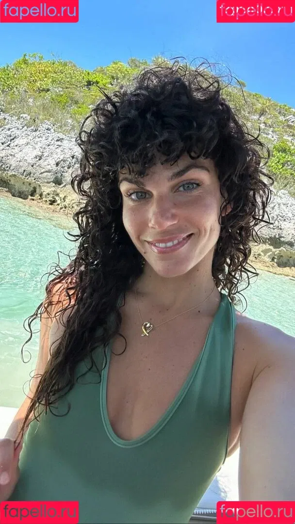 Ariadna Hafez Onlyfans Photo Gallery 